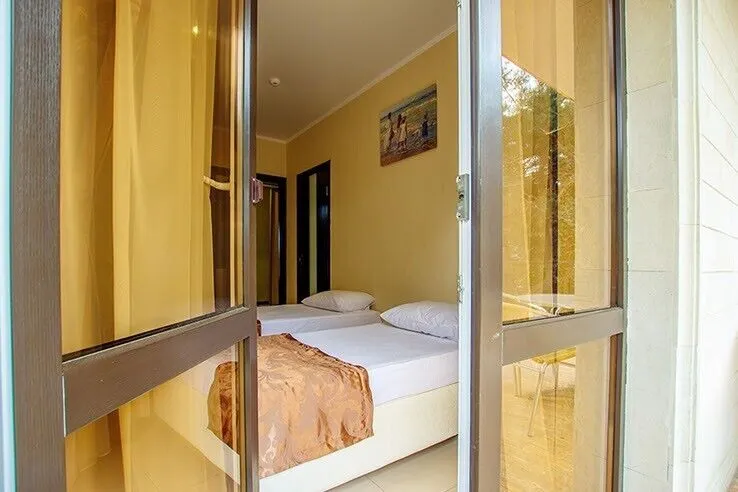 Люкс 4-местный 2-комнатный