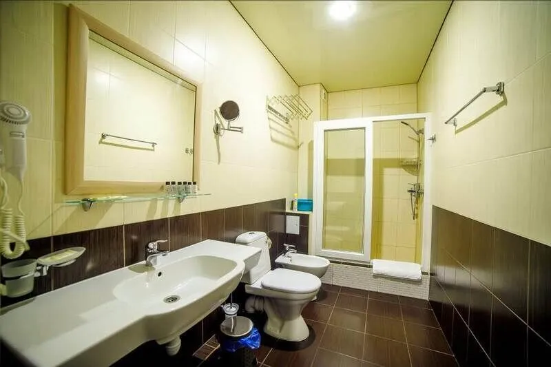 Люкс 4-местный 2-комнатный