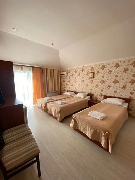 Комфорт 3-местный 1-комнатный (с балконом)