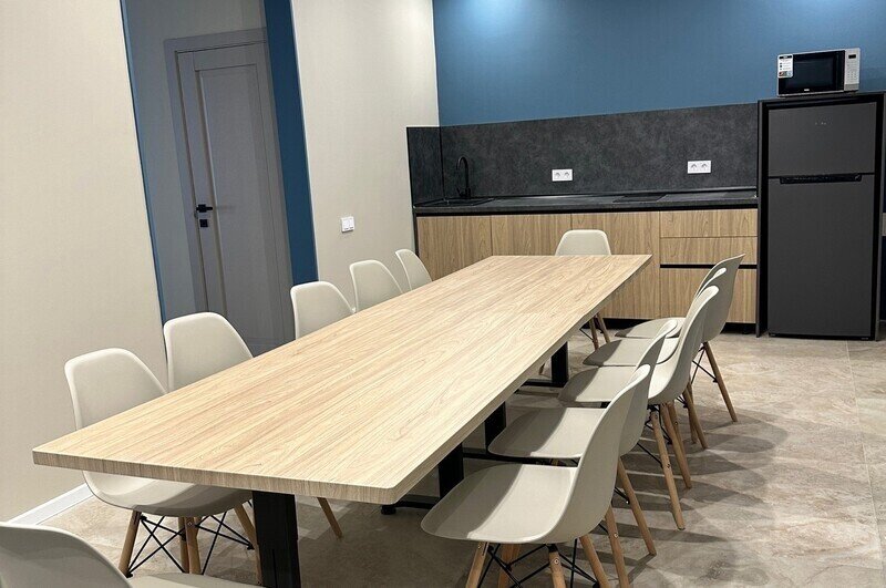 Дом с баней на дровах в современном стиле