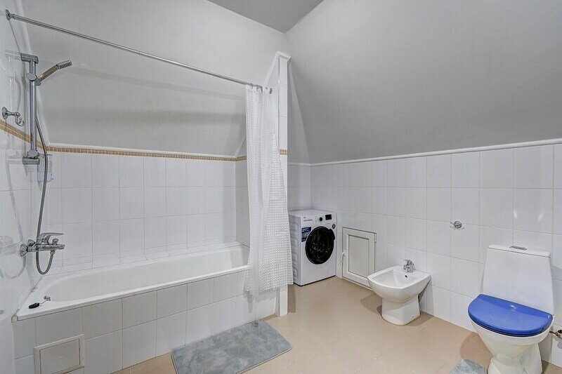 Апартаменты Люкс 4-местный 3-комнатный