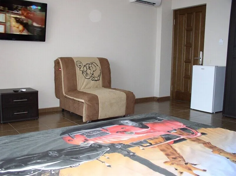 3-местный 1-комнатный №2 (вид на горы)