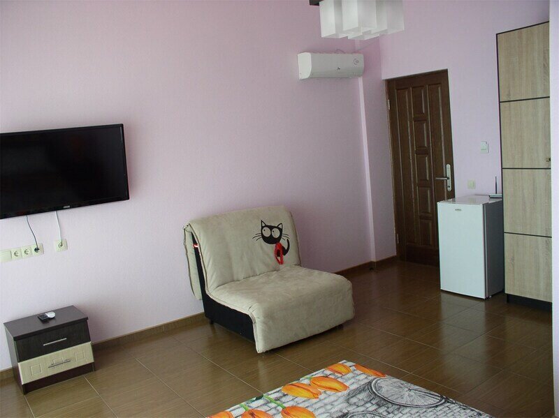 3-местный 1-комнатный №6 (вид на горы)