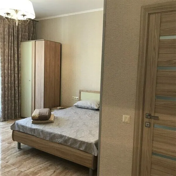 Люкс 5-местный 2-комнатный №12 (вид на море)