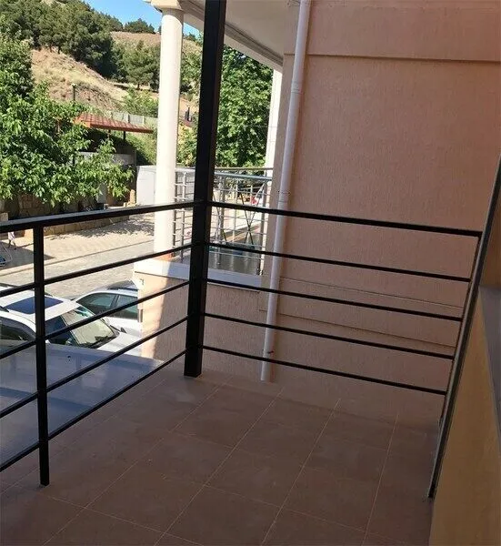 Люкс 5-местный 2-комнатный №12 (вид на море)