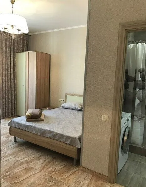 Люкс 5-местный 2-комнатный №14 (вид на море)