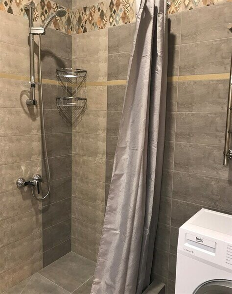 Люкс 5-местный 2-комнатный №14 (вид на море)