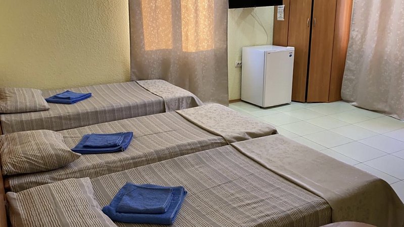 Полулюкс 4-местный 1-комнатный (1,3 корпус) (13)