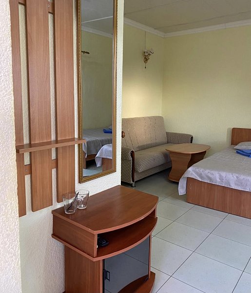 Полулюкс 4-местный 1-комнатный (1,3 корпус) (16)