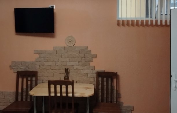 Стандартный 4-местный (цокольный этаж)