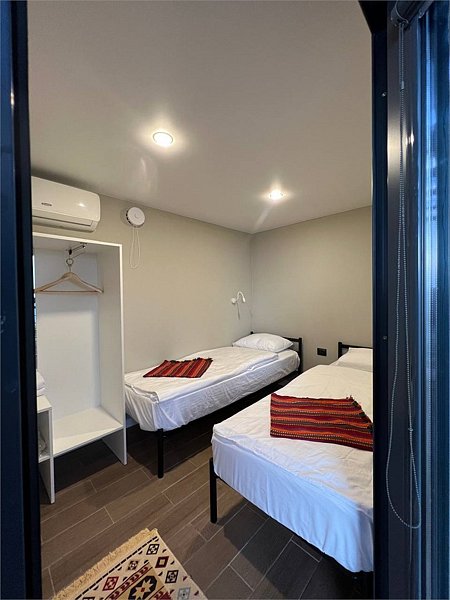 Домик 8-местный (Big Family Suite)