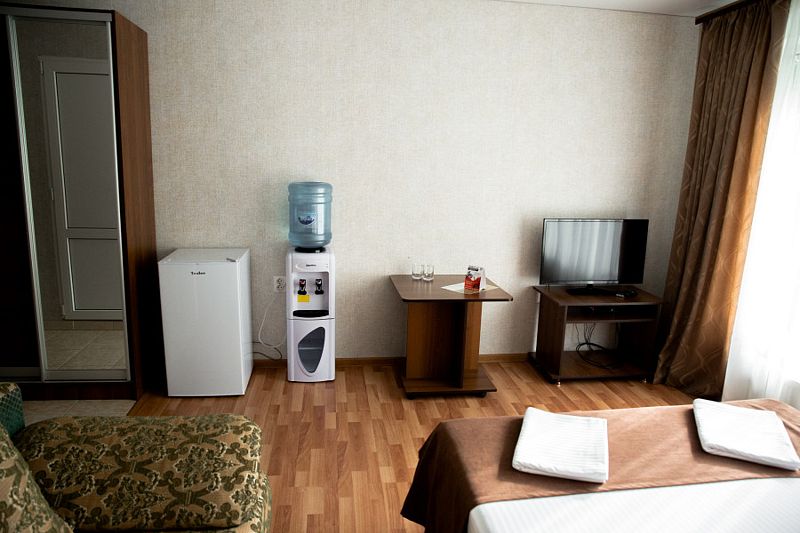 Стандартный 2-местный 1-конатный (с диваном)