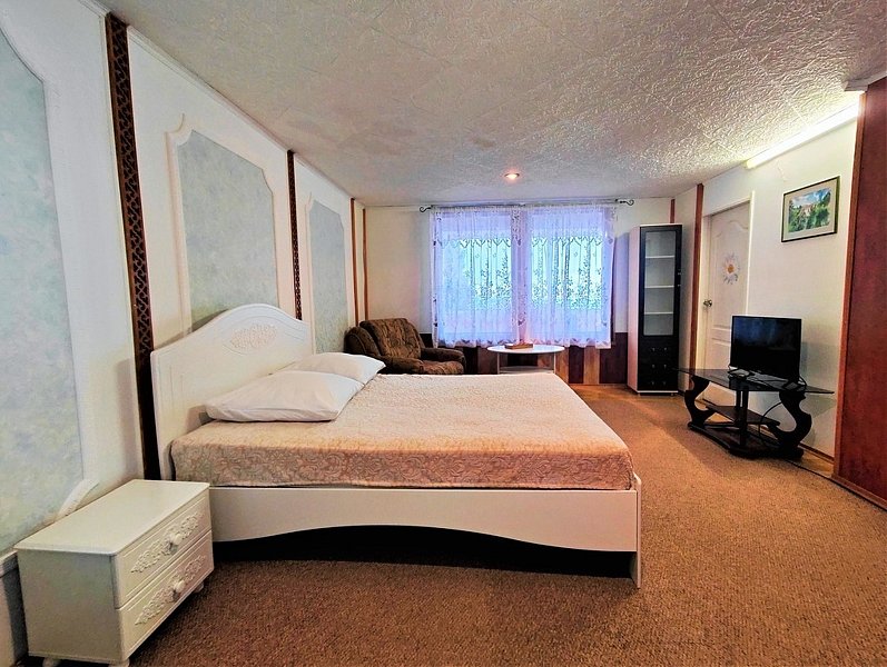 Семейный 4-местный 1-комнатный (Летний)