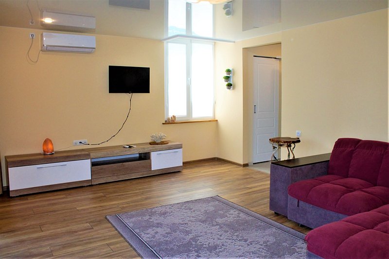 Сюит Панорамный 3-местный 1-комнатный