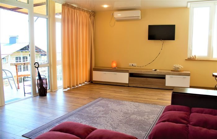 Сюит Панорамный 3-местный 1-комнатный