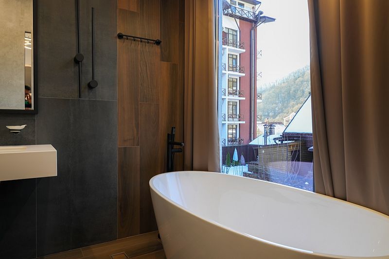 Шале 4-местный (с 2 спальнями)