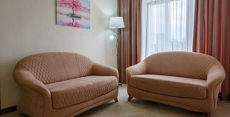 Люкс 4-местный 3-комнатный (Амбассадор)