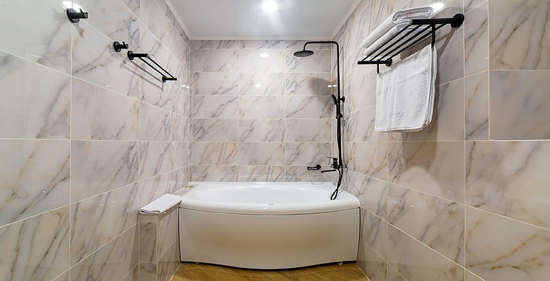 Люкс 4-местный 3-комнатный (Амбассадор)