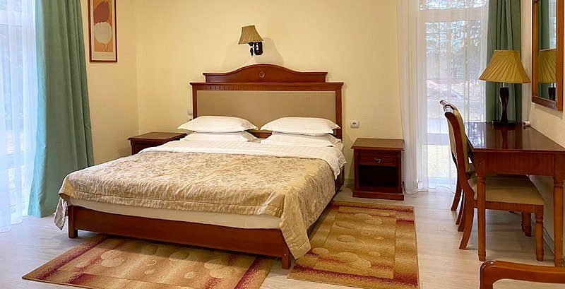 Стандартный 2-местный 1-комнатный (коттедж Пальмира)