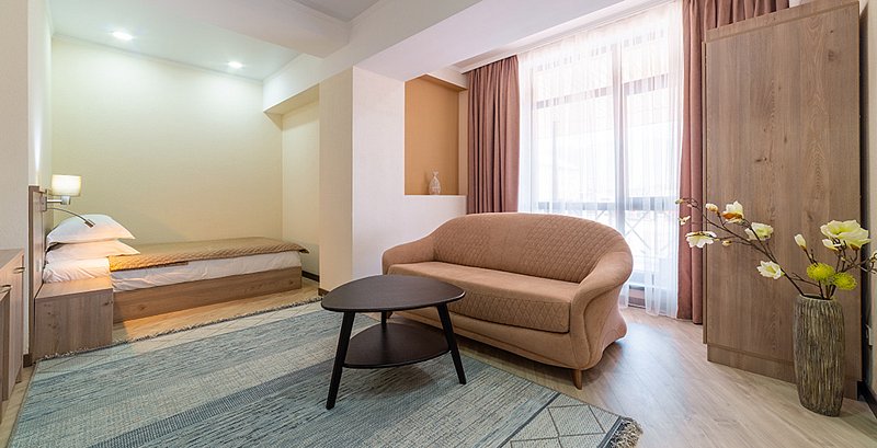 Стандартный 3-местный 2-комнатный (Адель)