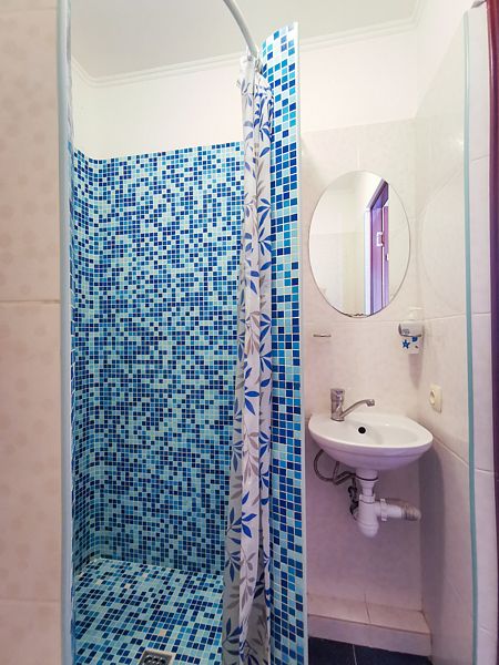 Стандартный 4-местный 1-комнатный