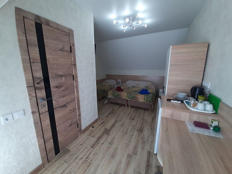 Мансарда Семейная 3-местная 1-комнатная (с балконом)