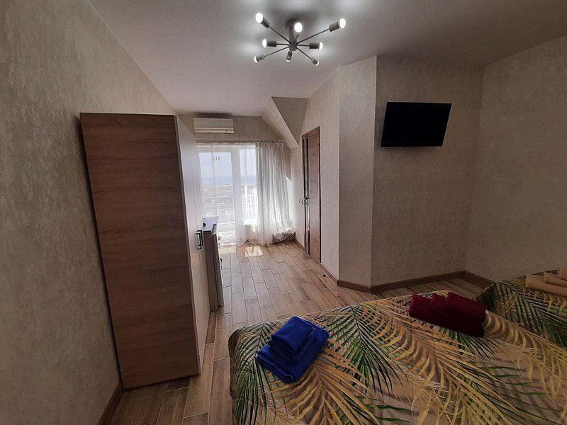 Мансарда Семейная 3-местная 1-комнатная (с балконом)