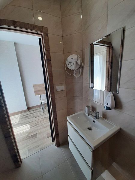 Мансарда Семейная 3-местная 1-комнатная (с балконом)