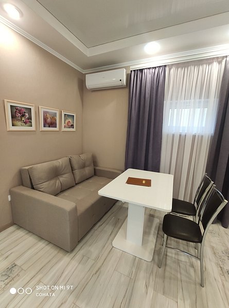 Апартаменты ВИП с кухней 1 этаж 5