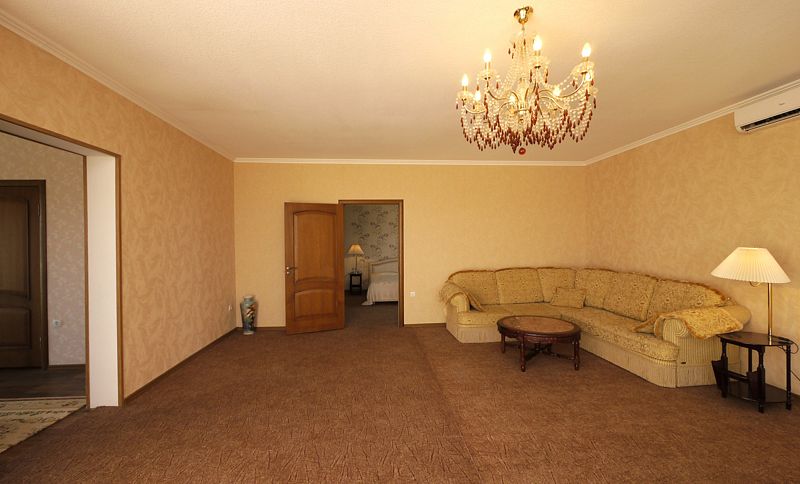 Дом 6-местный 1-комнатный