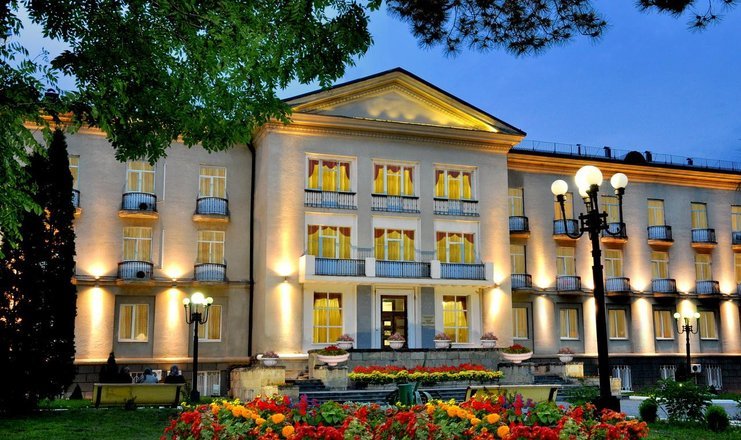 Санаторий им. И. М. Сеченова НКФ ФГБУ «НМИЦ РК» Минздрава России, Ставропольский край, Ессентуки Ессентуки Предгорный район