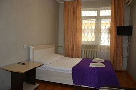 Номер 3-местный с удобствами на блок, Гостевой дом на Чкалова, Адлер