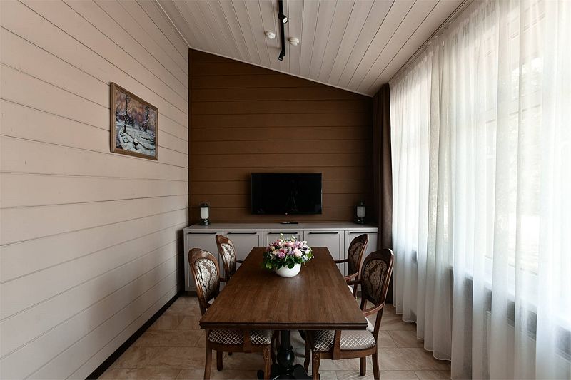 Коттедж 4-местный 2-комнатный (Сокол)