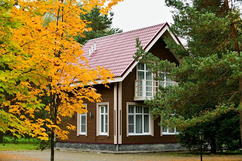 Коттедж 4-местный 2-комнатный (Сокол)