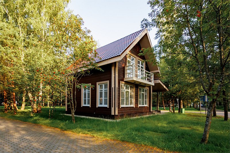 Коттедж 4-местный 2-комнатный (Сокол)