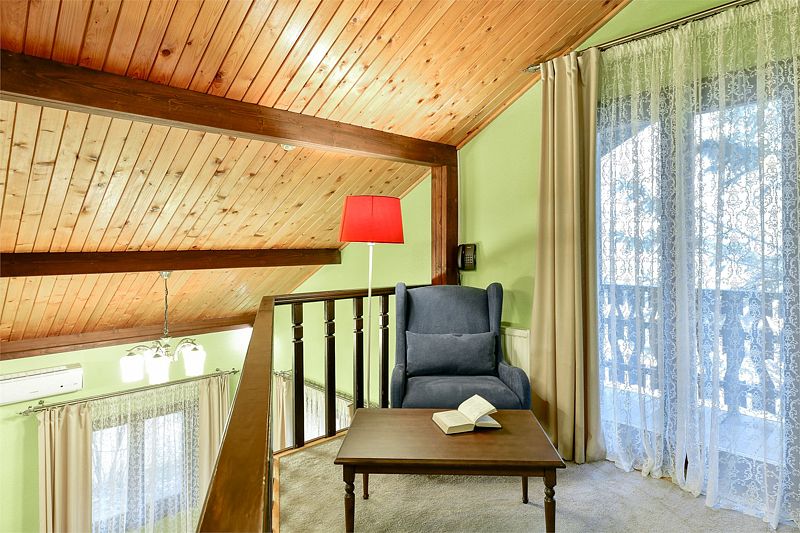 Коттедж 4-местный 2-комнатный (Шале)