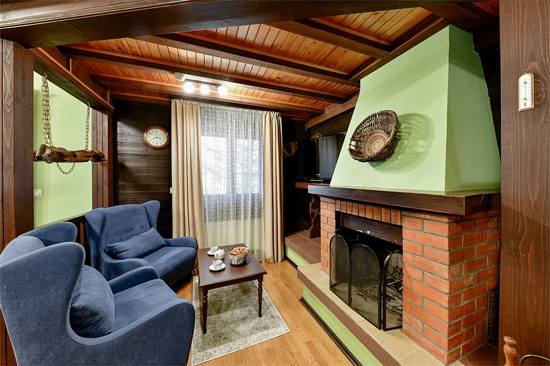 Коттедж 4-местный 2-комнатный (Шале)