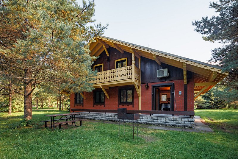 Коттедж 5-местный 2-комнатный (Шале)