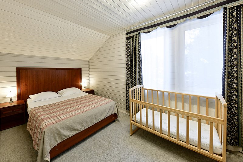 Коттедж 6-местный 3-комнатный (без плиты)