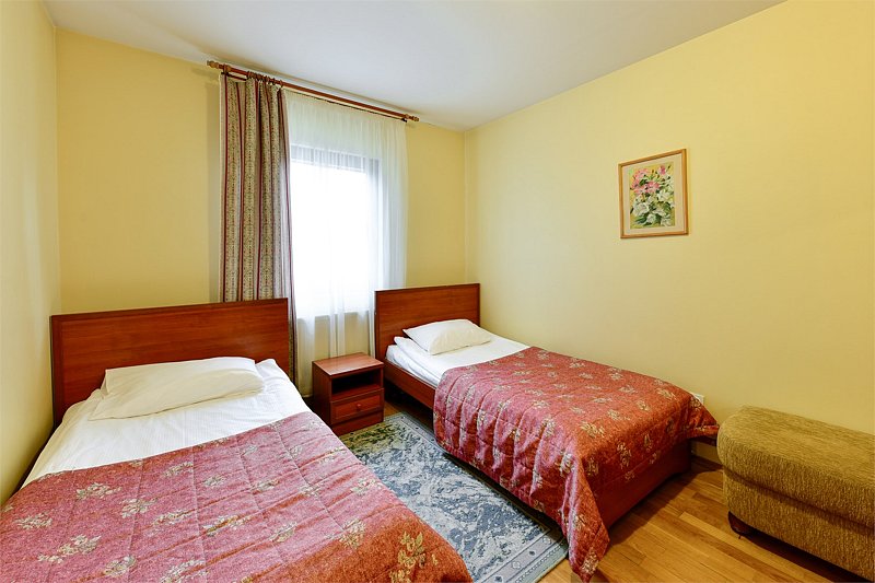 Коттедж 9-местный 5-комнатный 2-этажный (Словения)