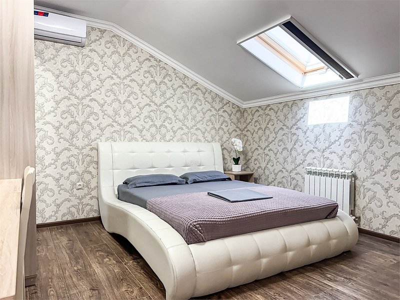 Делюкс 4-местный 2-комнатный (Мансарда)