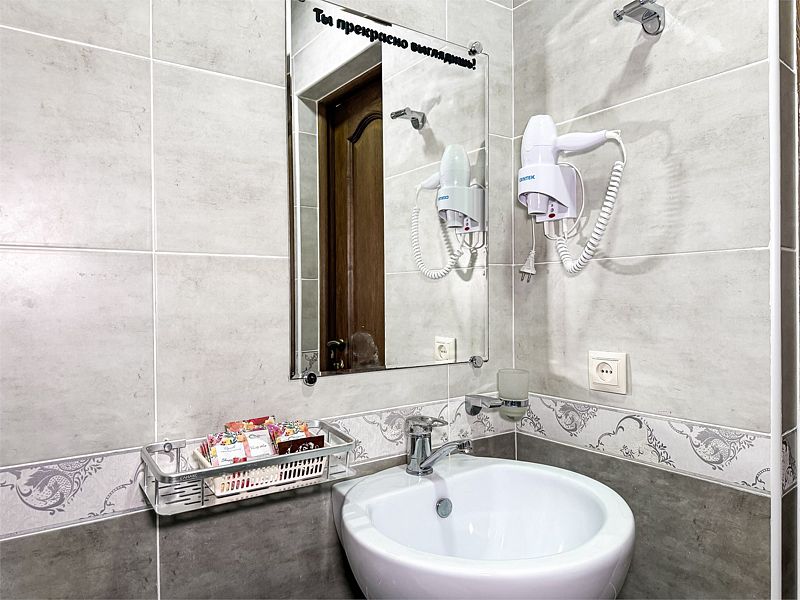 Делюкс 4-местный 2-комнатный (Мансарда)