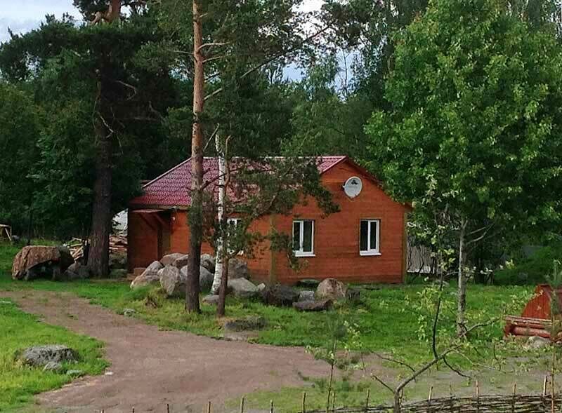 Ягодный хутор луга. Эко-Хутор Ряйсяля-Райский сад.
