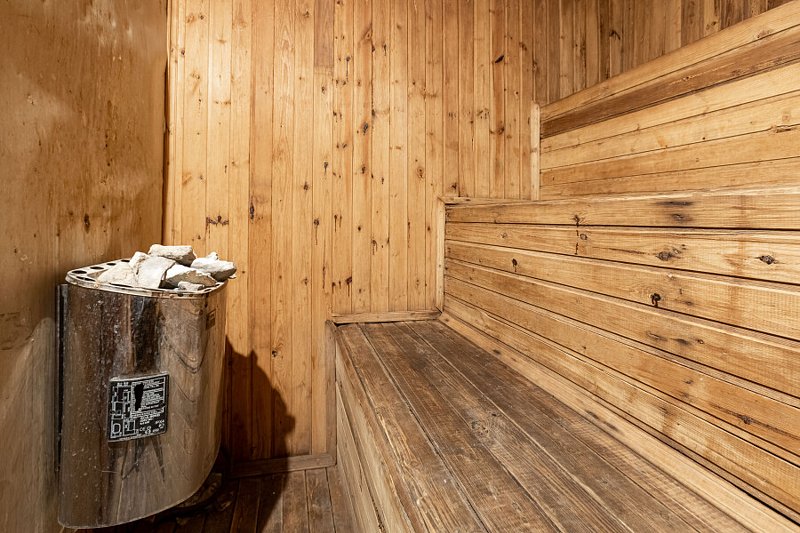 Коттедж 10-местный 5-комнатный (№1,4 с сауной)