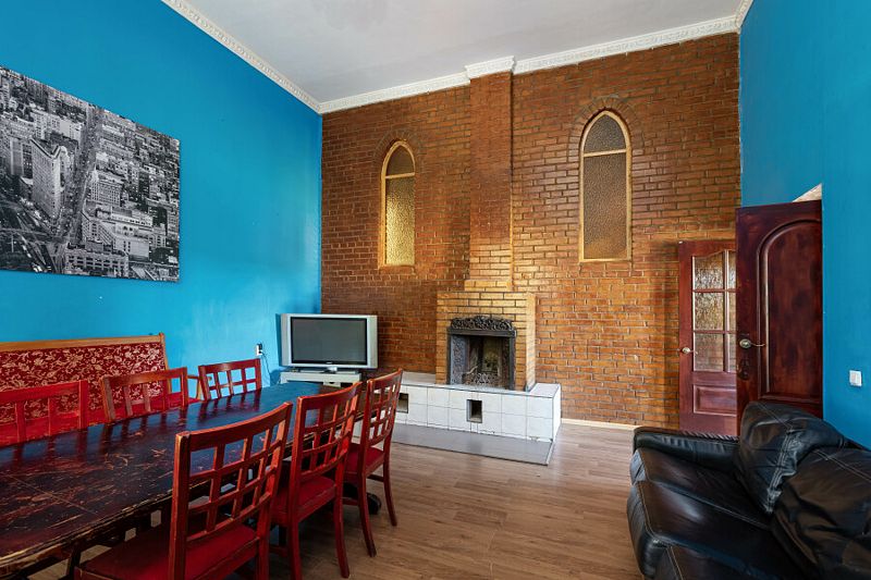 Коттедж 10-местный 5-комнатный (№1,4 с сауной)