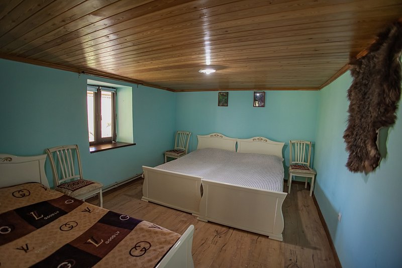 Стандартный 4-местный 2-комнатный (верхний дом, с панорамным видом)