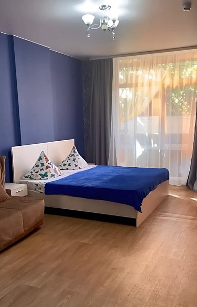 Апартаменты 4-местный (с собственным двориком)