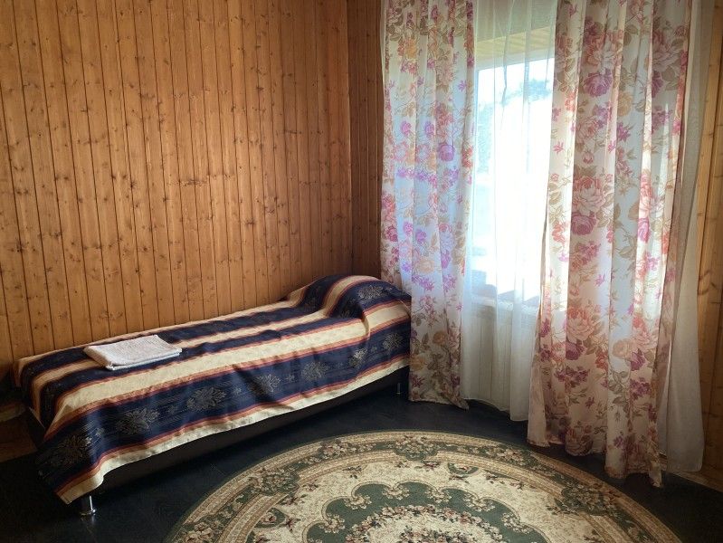 Коттедж 10-местный 5-комнатный (№ 3 без сауны)