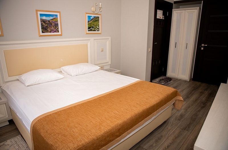 Стандартный 2-местный Orange Grand