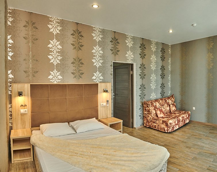 Джуниор Сюит 6-местный 2-комнатный ( с доп. местом)